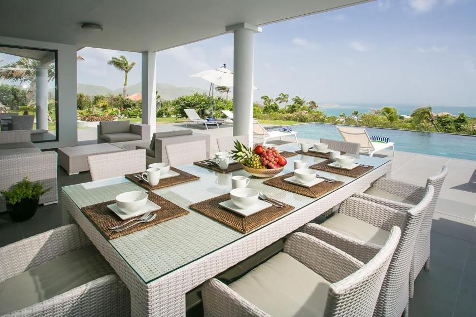 Villa Dolphin Saint Martin Orient Bay Exterior foto